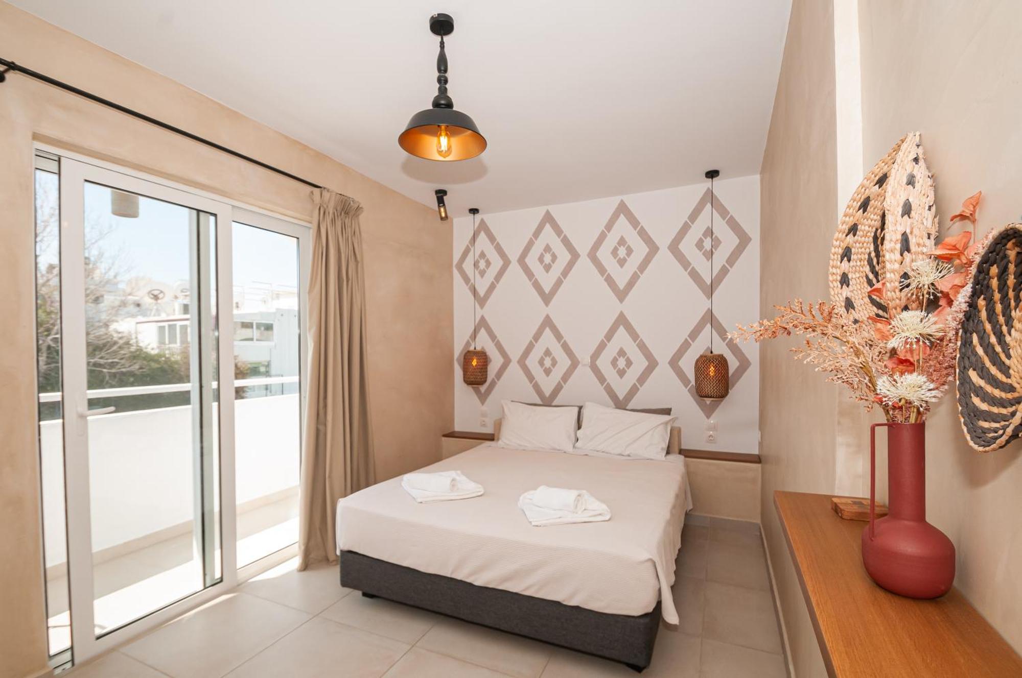 Hotel Atma &